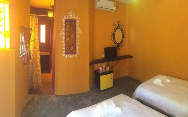 Moroc Home Resort Koh Sichang