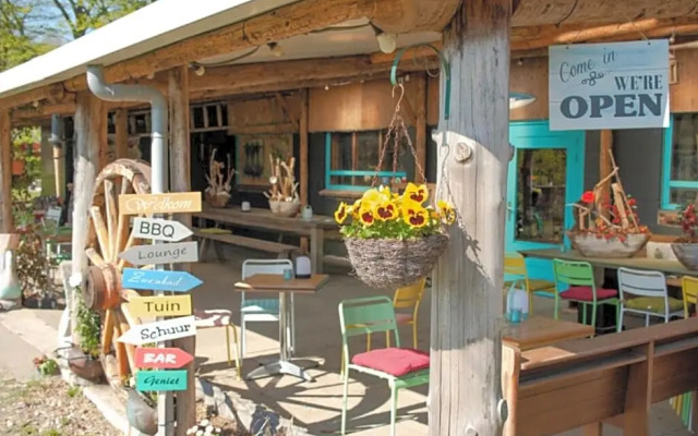 De Buitenboel Bijons4