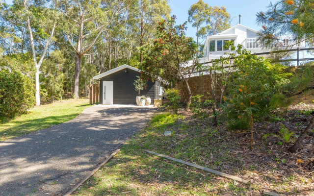 Gorgeous Beachside Cottage Jervis Bay – Outside – Vincentia