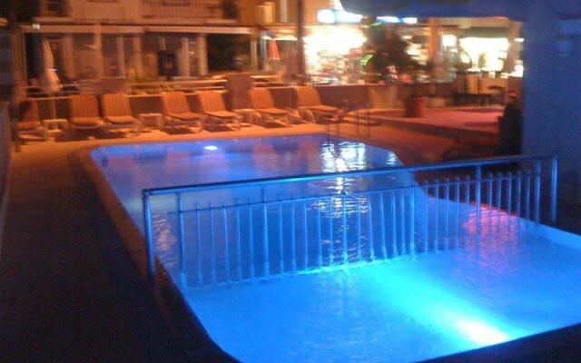 My Way Hotel