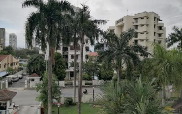 Desa Pelangi Condo