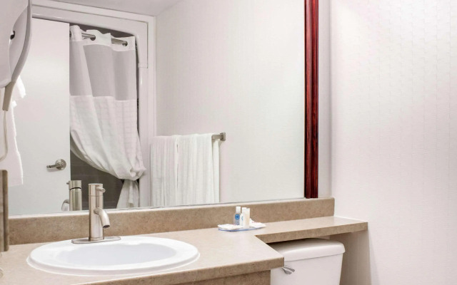 Comfort Inn