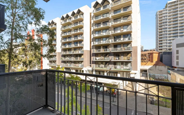 Luxury East Perth - Sleeps 2 - Superior Wifi
