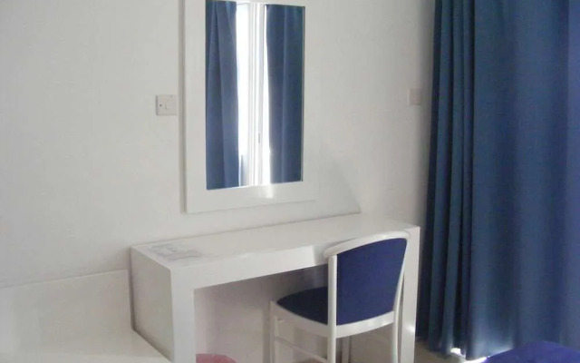 Sun Hall Beach Apartments