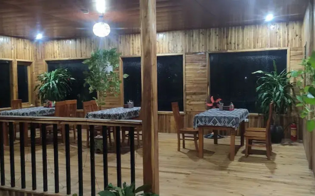 Tuyet's Homestay