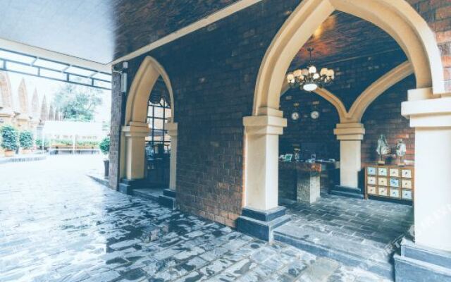 Pujin Garden Hot Spring Hotel (Mile Huquan)