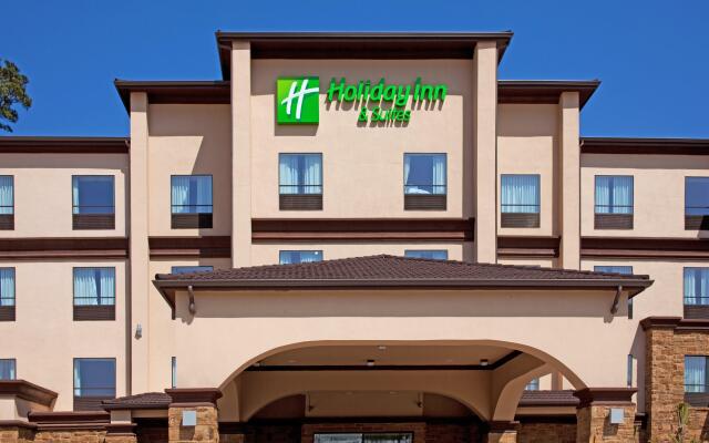 Holiday Inn Hotel & Suites Lake Charles South, an IHG Hotel