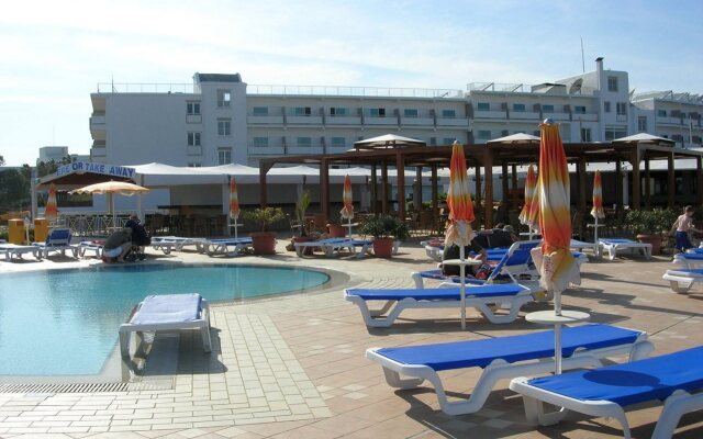 Asterias Beach Hotel