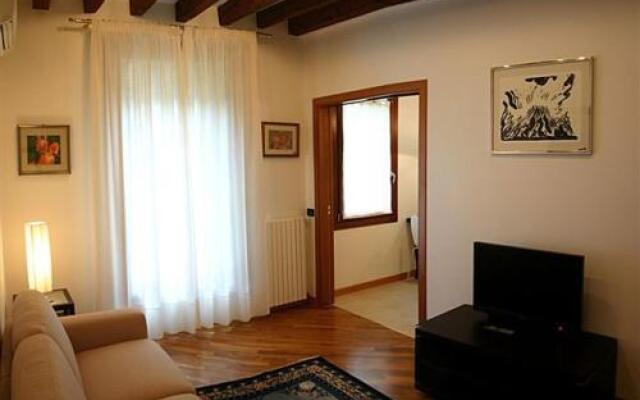 Renato Apartment