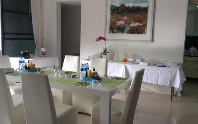 Svea  Haris Loch Palm Villa