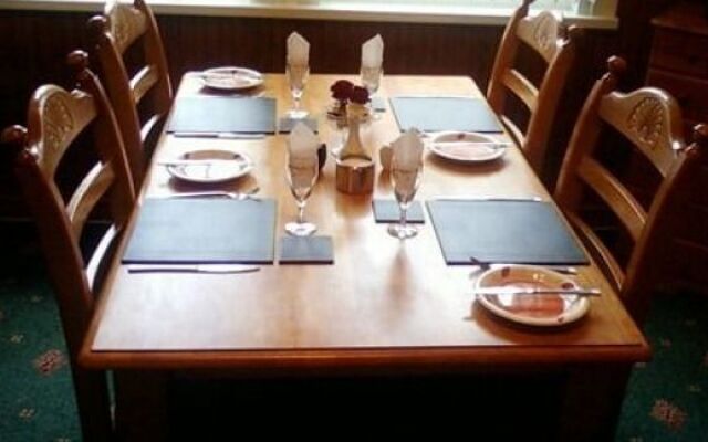 Bryn Coed Guest House