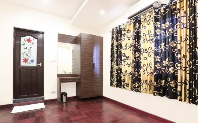 Treebo Cmks Habitat Center, Cochin