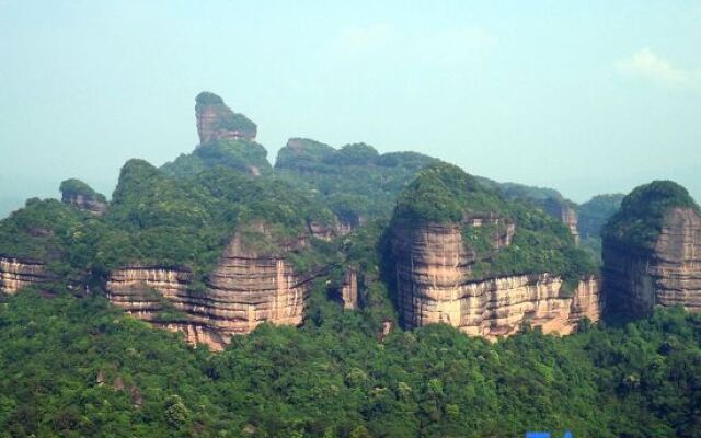 Vienna Hotel (Shaoguan Zhenjiang Avenue)