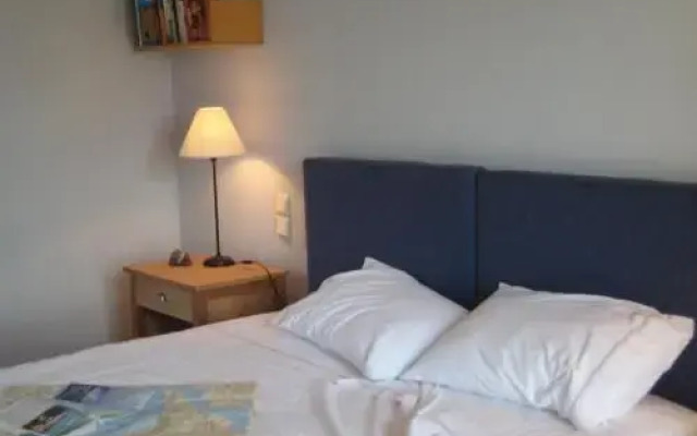 Heracles Guesthouse