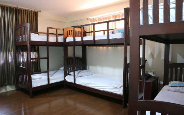 Metro Vigan Inn