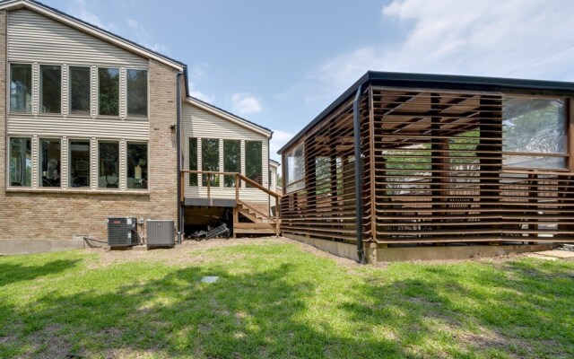 Modern Family Richardson Home w/ Private Pool