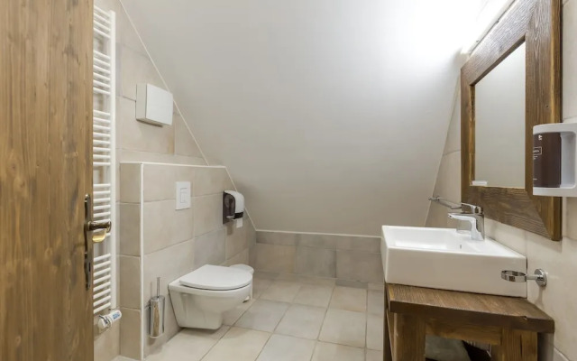 Pannonian Duplex 11