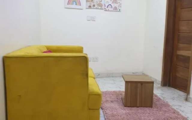 ORCHID House Stylish 3BDR Terrace Duplex Free WiFi DSTV