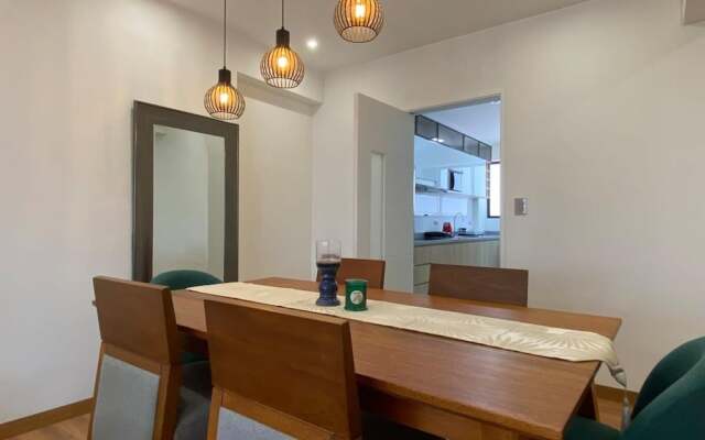 Amazing 2BR With Balcony in Miraflores