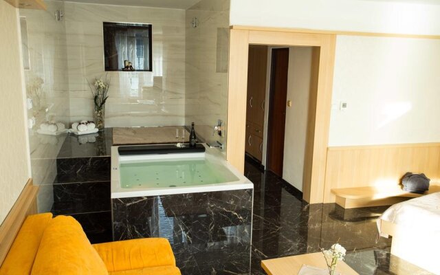 Hotel Kras