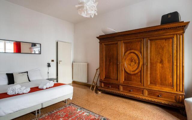 Z8 Comfort In the Heart of Bologna