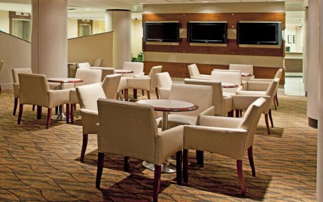 Holiday Inn Columbus Downtown - Capitol Square