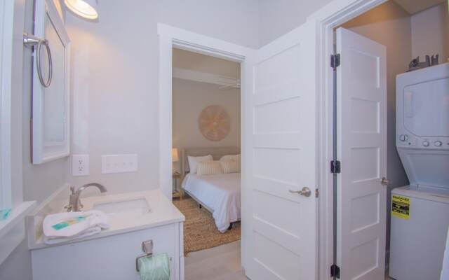 Charming 2 Bed 2 Bath Home Near Ocean Creek Golf Course