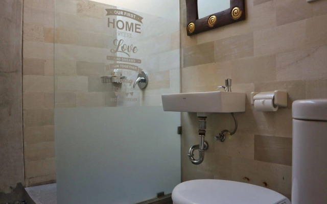 Louto Dmell Guesthouse