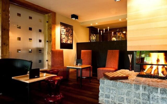 Hotel Alpine Lodge