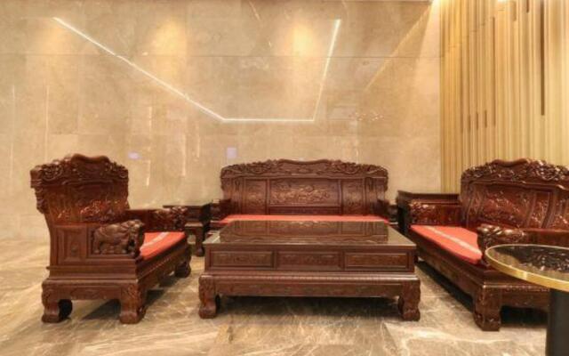 Youcheng Oriental Hotel (Huqiu Subway Station)