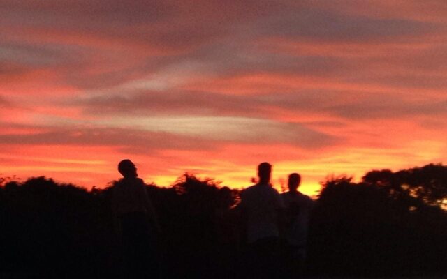 Nagenahira Beach Villa