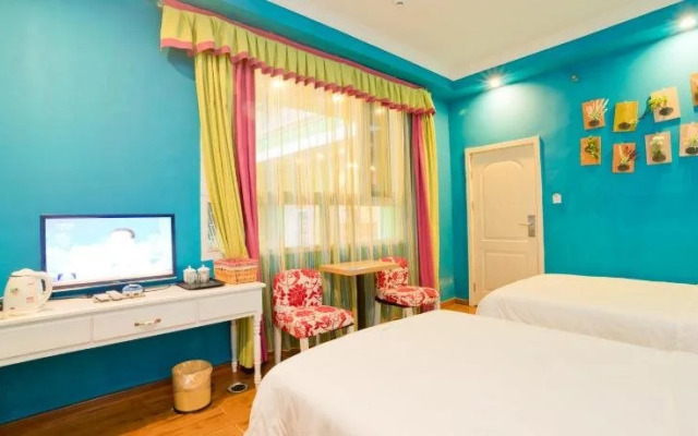 Yangshuo Hillside Garden Hotel