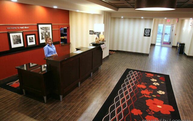 Hampton Inn & Suites by Hilton Red Deer