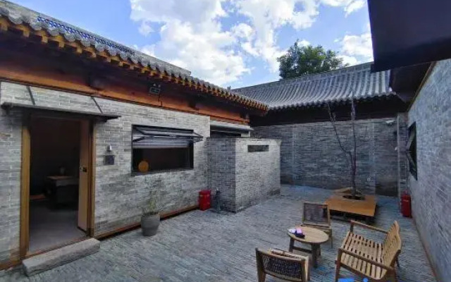 Sangrang Hot Spring Designer Inn