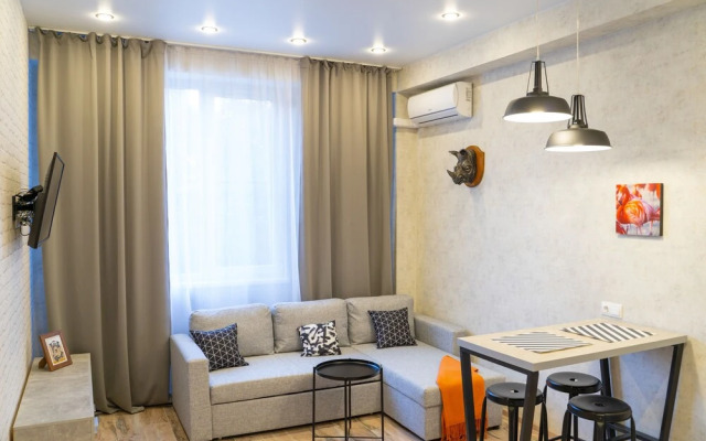 More Apartments na Tsvetochnoy 30 (3)