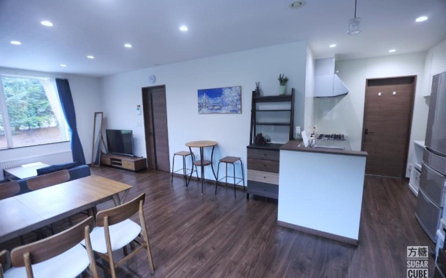 Furano CUBE SUGAR-方糖民宿,步行8min到雪场,3 brs,Max 6ppl – Guest Rooms – Furano