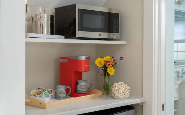 Candleberry Inn on Cape Cod