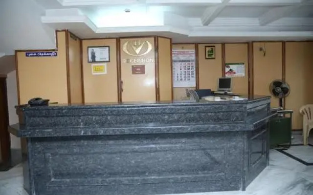 Hotel Valluvar