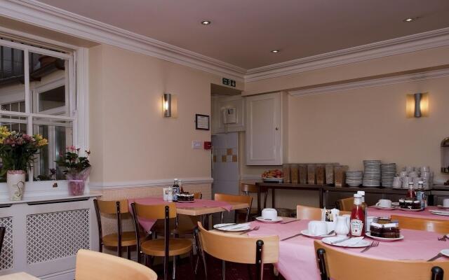 Balmoral House Hotel