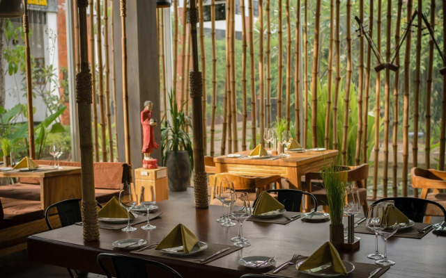 Les Bambous Luxury Hotel