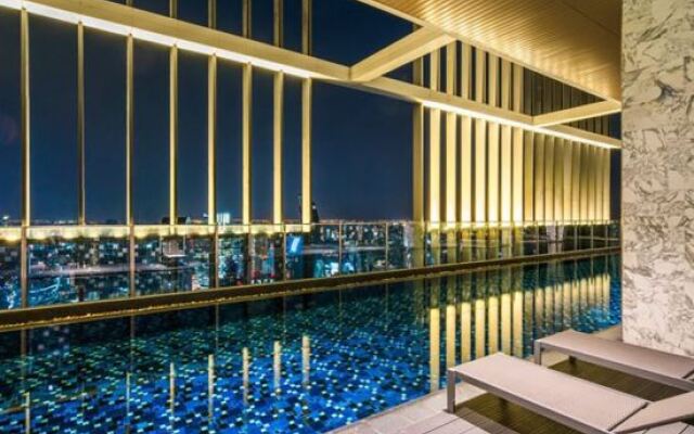 Park24 Chicstudio Luxury Sky Pool Bts