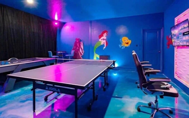 Coastal Paradise 8BR Disney Villa