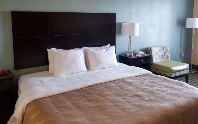 Quality Inn Calhoun North I-75