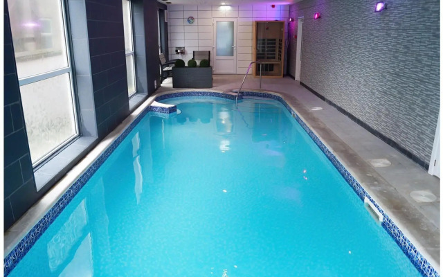 Bluewaters Hotel