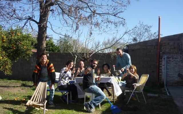 Pajaros Volando Hostel