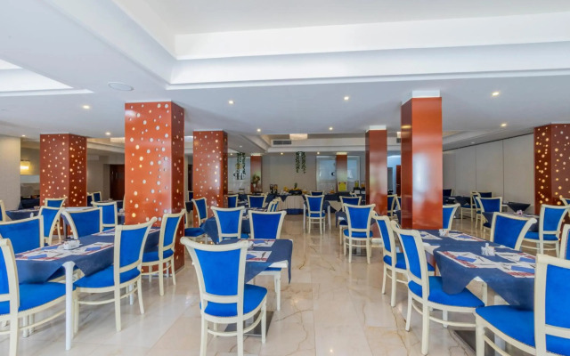 Prince Franklyn Hotel