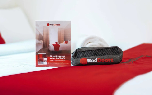 RedDoorz Plus @ Urban Tondo Manila