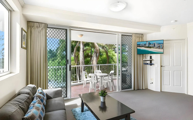Crystal Bay on the Broadwater