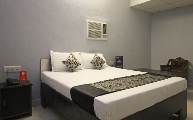 OYO 9750 Hotel Atithi