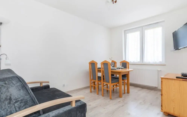 Amber Estate Apartments by Renters